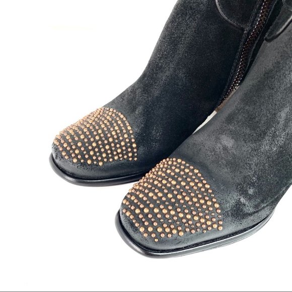 ROCCO P. - Picture 9 of 16